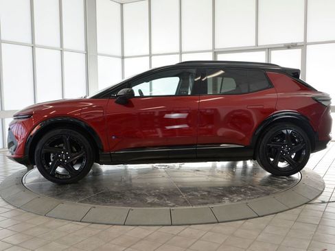 Used 2025 Chevrolet Equinox EV RS w/ Active Safety Package 3 image 5