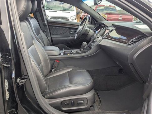 Used 2015 Ford Taurus Limited image 26