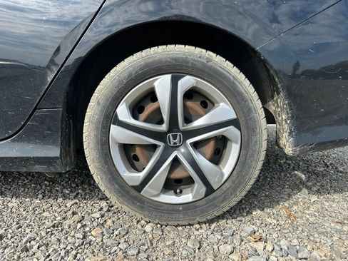 Used 2018 Honda Civic LX image 5