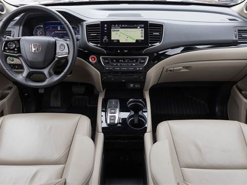 Used 2022 Honda Pilot Touring image 23