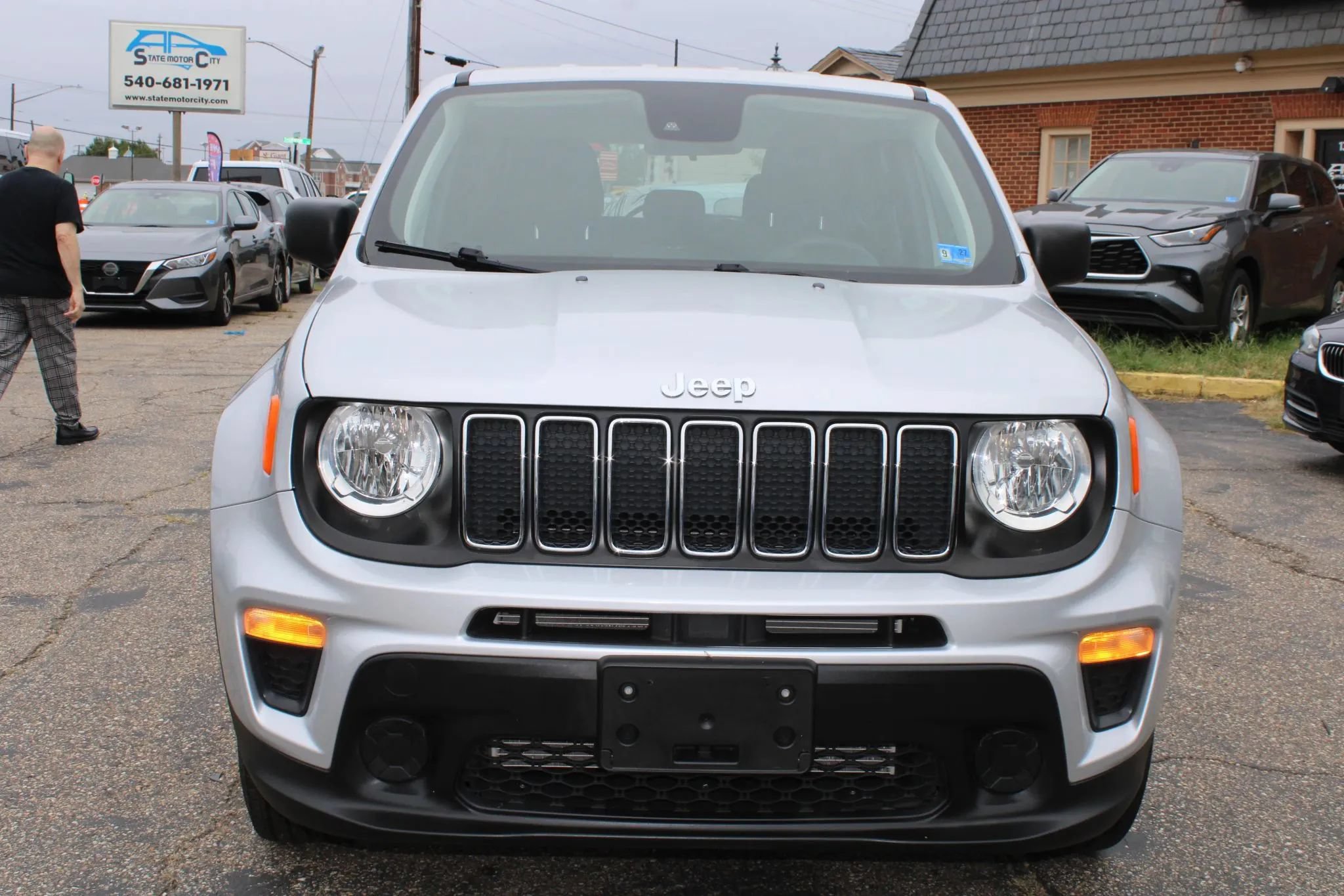 Used 2021 Jeep Renegade Sport AWD/4WD image 2