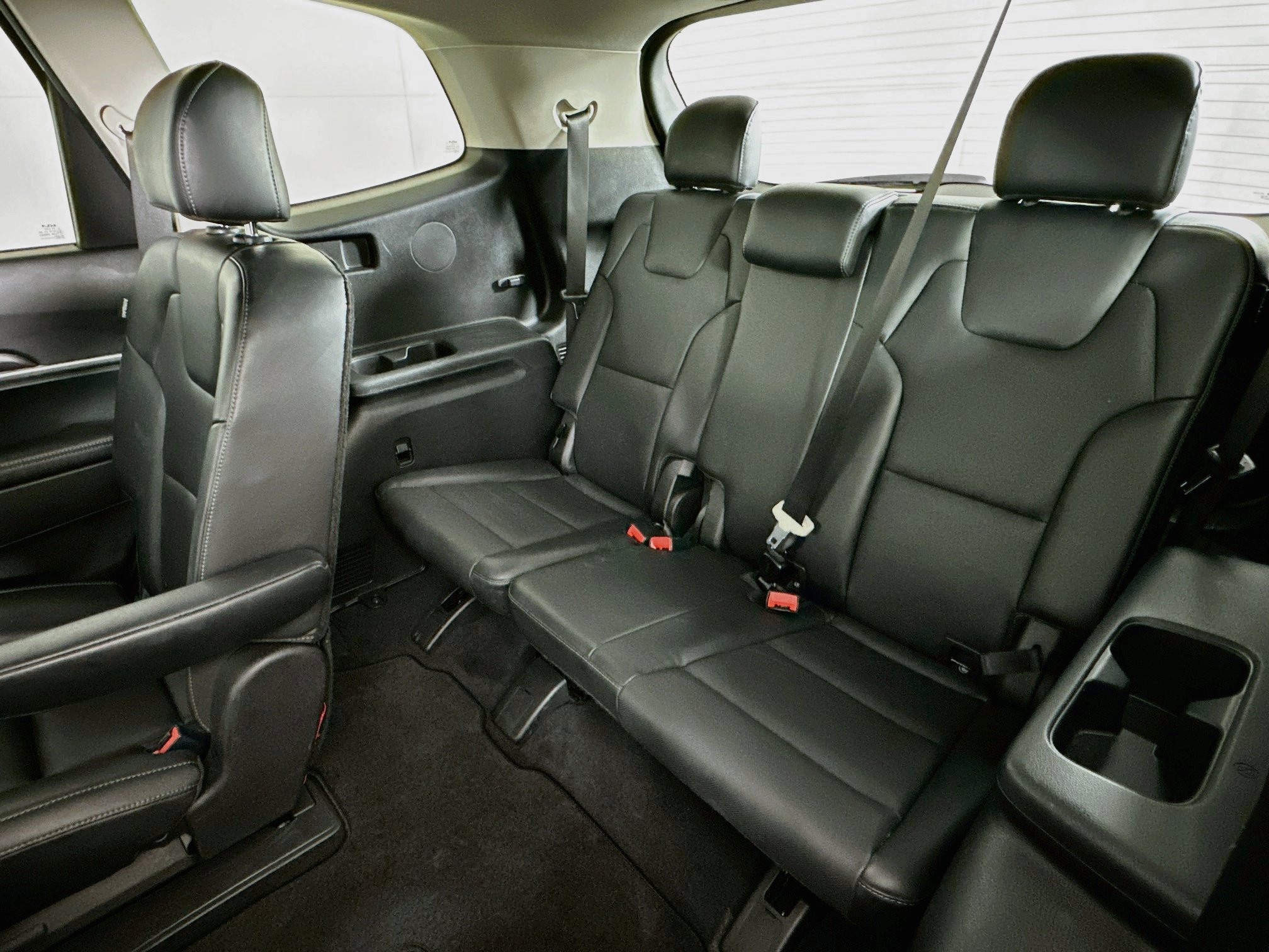 Used 2025 Kia Telluride S AWD/4WD image 30
