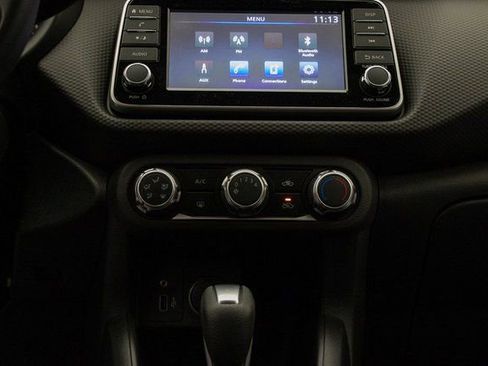 New 2025 Nissan Kicks Play S image 23