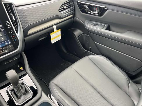 New 2025 Subaru Forester Limited image 13