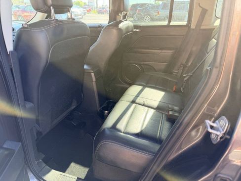 Used 2015 Jeep Patriot High Altitude AWD/4WD image 6