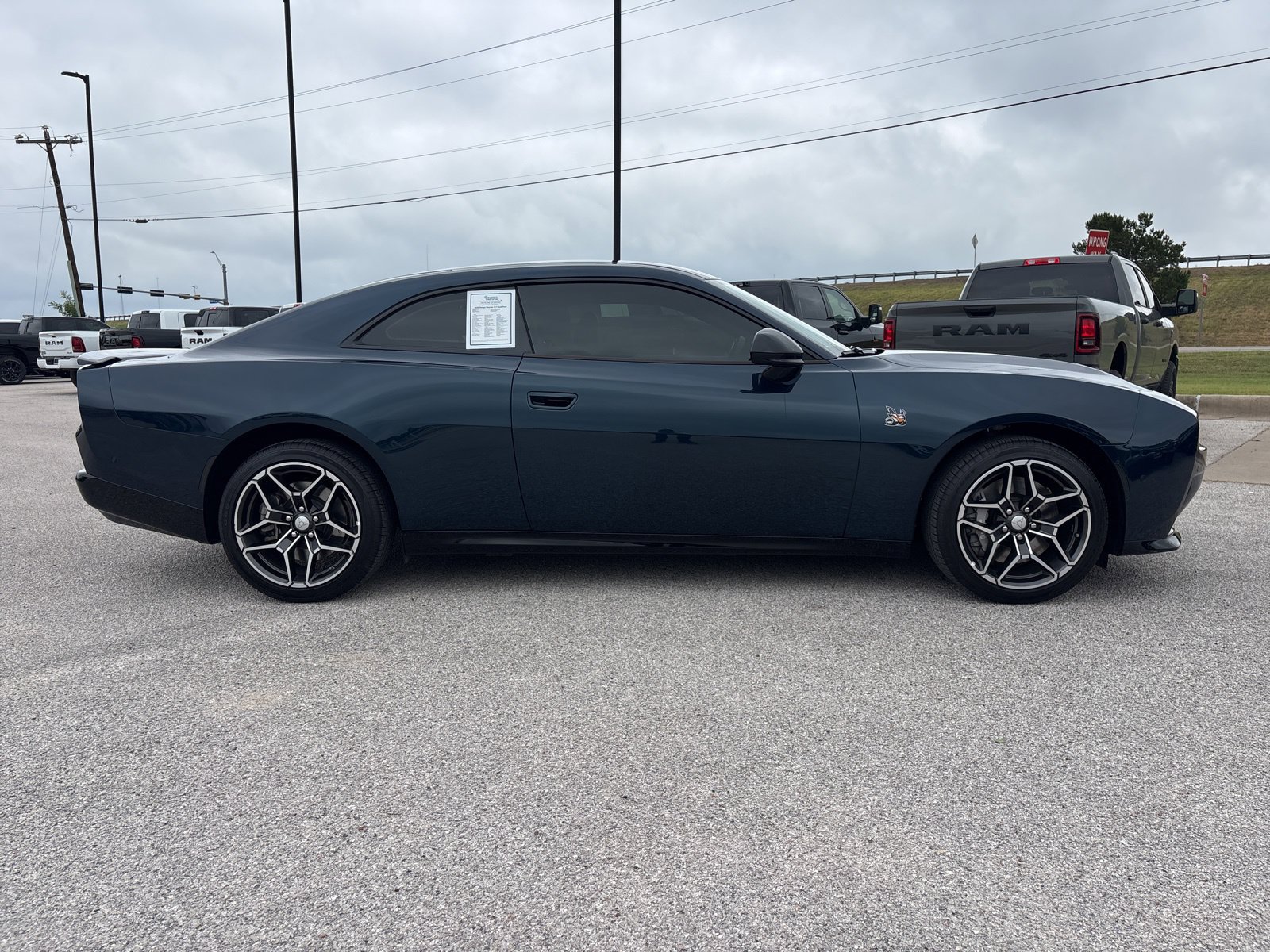 Used 2026 Dodge Charger Scat Pack AWD/4WD image 6