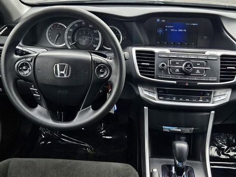 Used 2013 Honda Accord LX image 13
