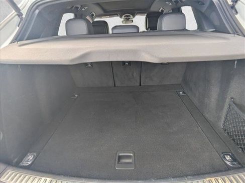 Used 2023 Porsche Macan image 6