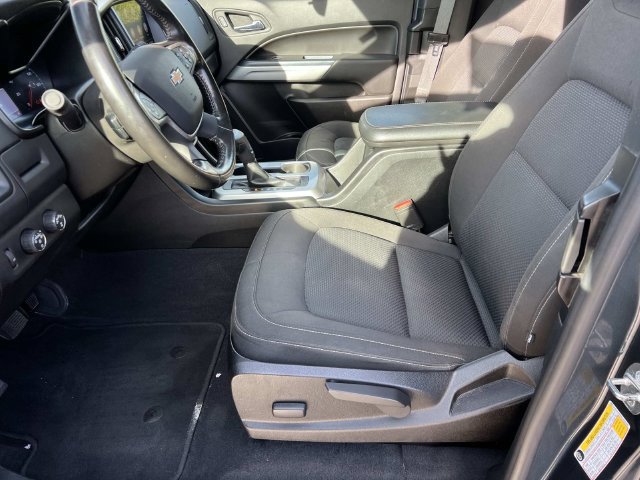 Used 2020 Chevrolet Colorado LT w/ LT Convenience Package AWD/4WD image 14