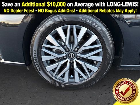 Used 2025 Nissan Altima 2.5 SV image 13