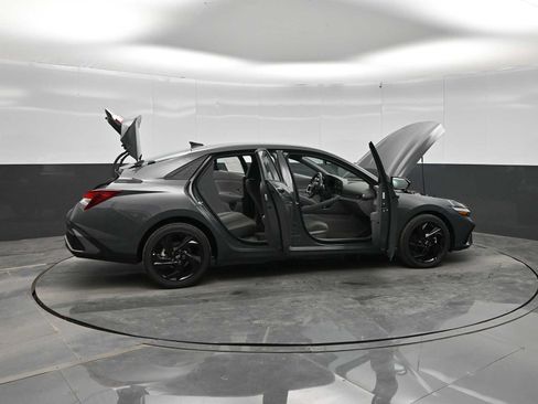New 2026 Hyundai Elantra Sport FWD image 43