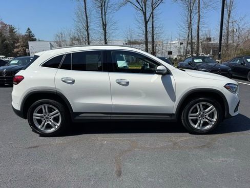 Certified 2023 Mercedes-Benz GLA 250 4MATIC image 2