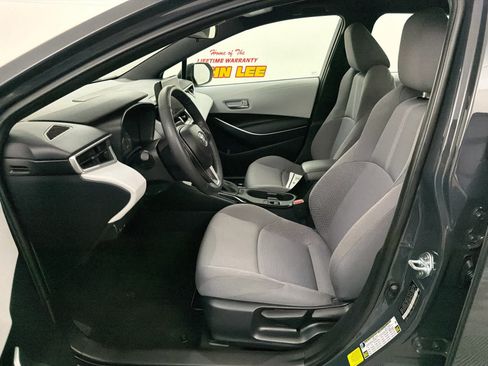 Used 2024 Toyota Corolla SE FWD image 14