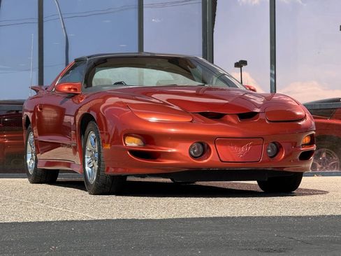 Used 2002 Pontiac Firebird Formula image 17
