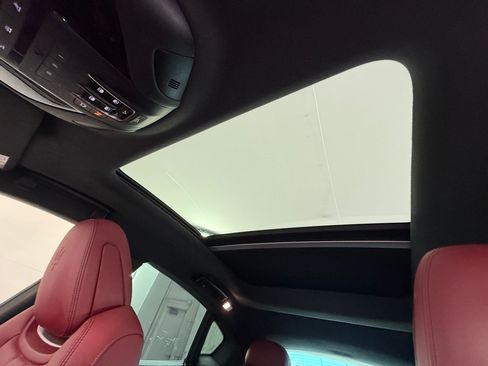 Used 2020 Maserati Levante GranSport AWD/4WD image 23