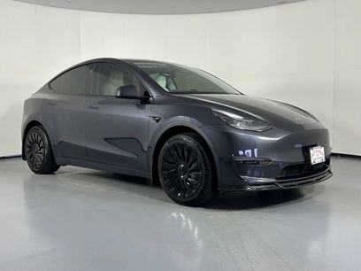 Used 2024 Tesla Model Y 2WD