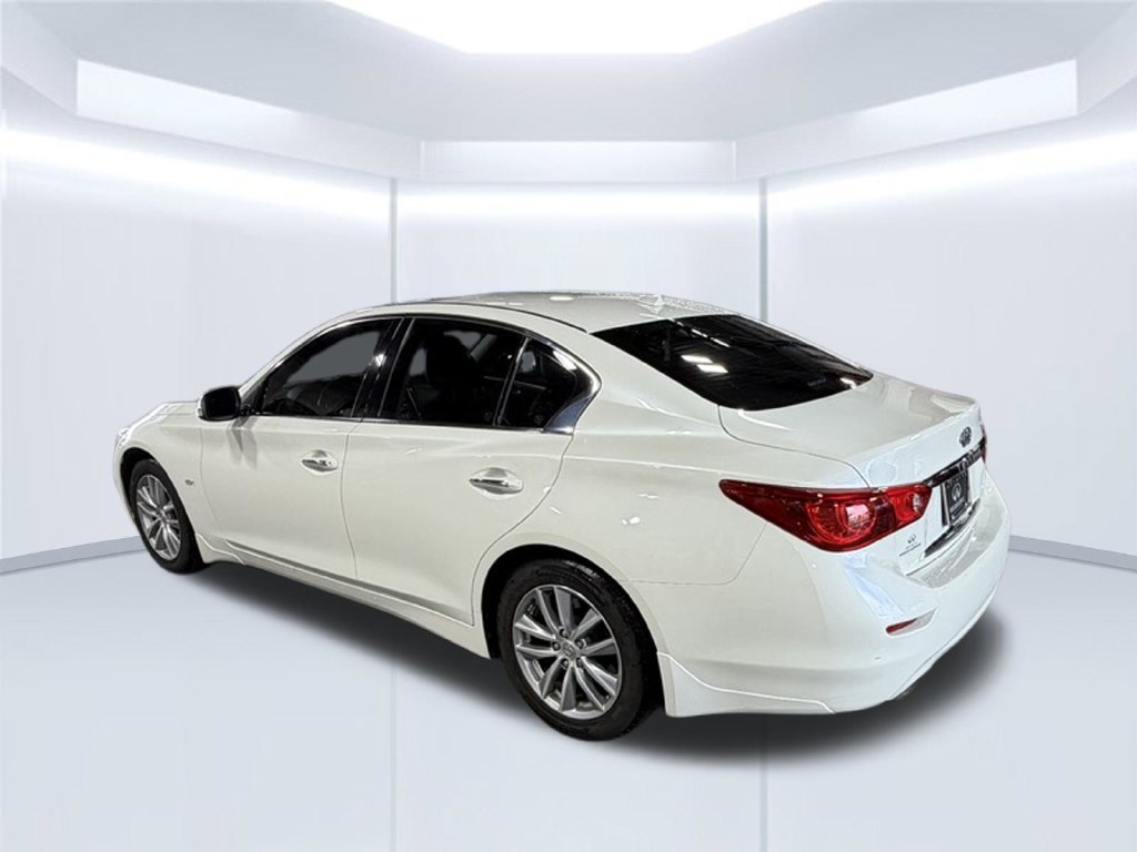 Used 2017 INFINITI Q50 Premium w/ 2.0T Premium Plus Package RWD image 5