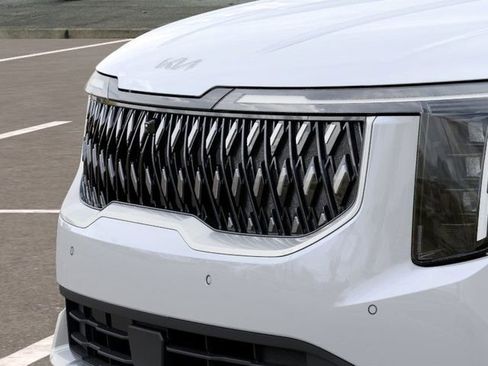 New 2026 Kia Carnival EX image 12
