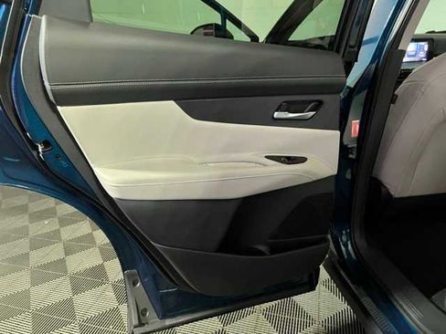 New 2025 Nissan Murano SL image 17