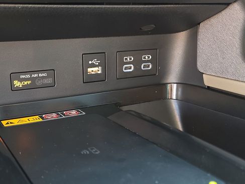 Certified 2025 Toyota Camry LE FWD image 21