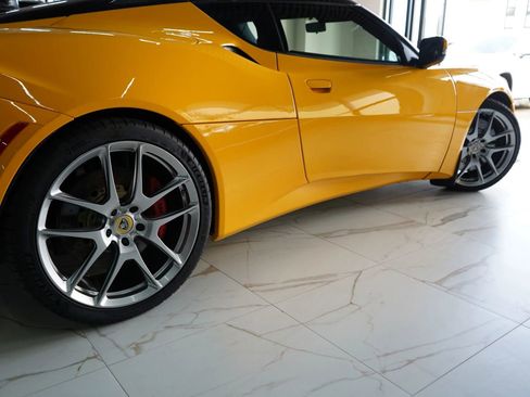 Used 2017 Lotus Evora 400 RWD image 5