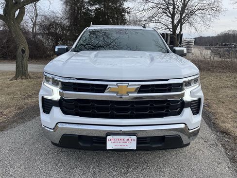 Used 2022 Chevrolet Silverado 1500 LT w/ Protection Package RWD image 8