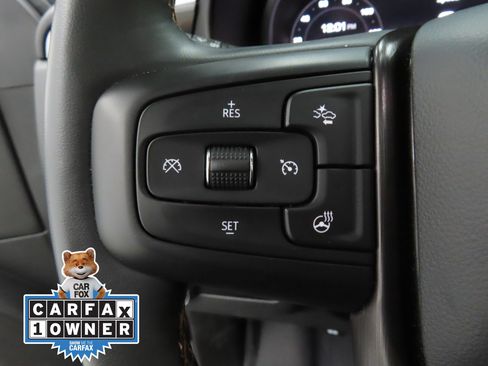 Used 2023 GMC Yukon XL AT4 w/ AT4 Premium Package AWD/4WD image 10