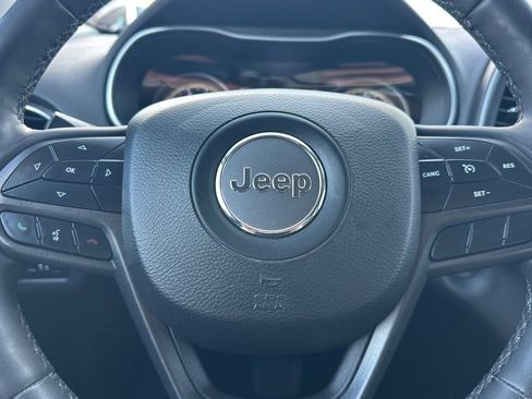 Used 2022 Jeep Cherokee Trailhawk w/ Trailer Tow Group AWD/4WD image 22
