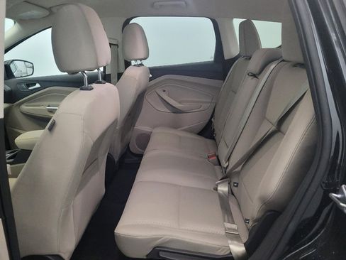 Used 2017 Ford Escape SE AWD/4WD image 18