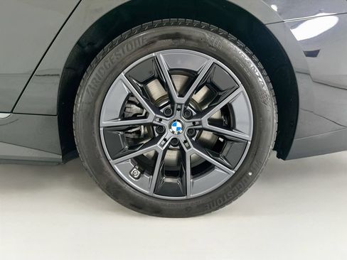 Used 2025 BMW i4 xDrive40i AWD/4WD image 31