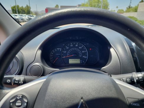 Used 2024 Mitsubishi Mirage ES FWD image 10