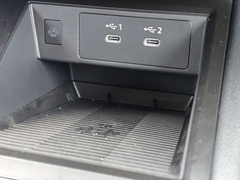 New 2026 Nissan Kicks SV image 6