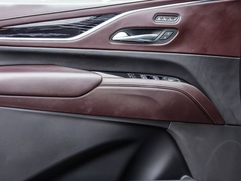 Used 2023 Cadillac Escalade V image 23