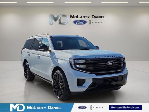 New 2026 Ford Expedition Platinum w/ Stealth Performance Package image 1