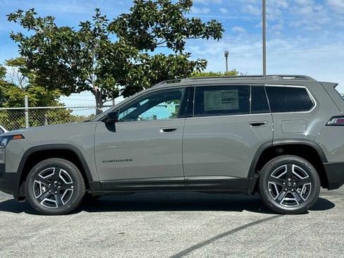 New 2026 Jeep Cherokee Limited AWD/4WD image 7