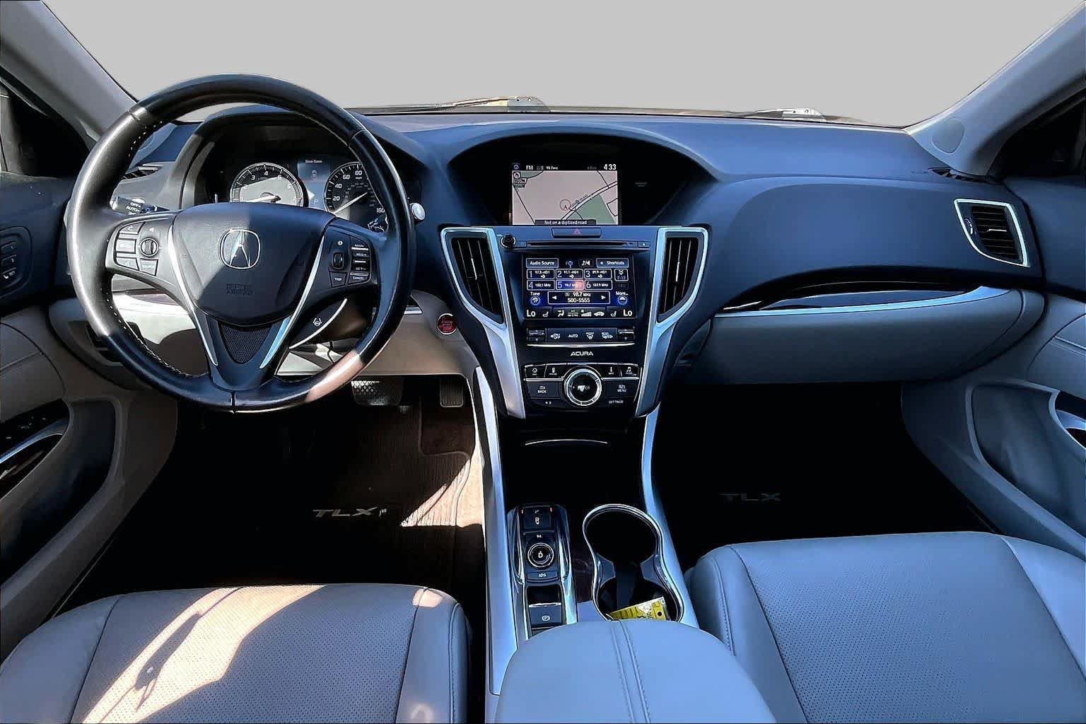 Used 2016 Acura TLX w/ Technology Package FWD image 24