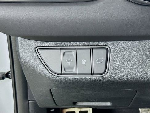 Used 2023 Genesis G70 3.3T w/ Sport Prestige Package image 22