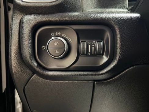 Used 2024 RAM 2500 Laramie w/ Safety Group AWD/4WD image 33