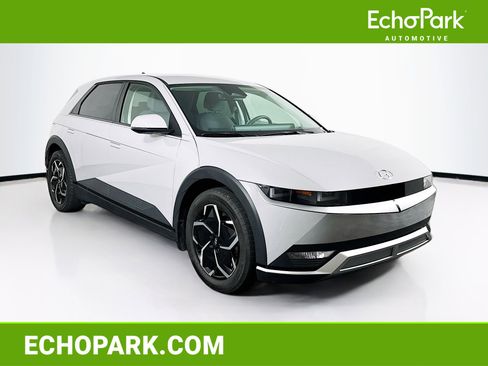 Used 2024 Hyundai Ioniq 5 SEL image 1