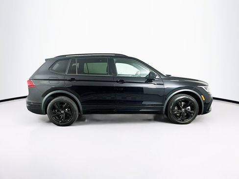 Used 2023 Volkswagen Tiguan SE R-Line FWD image 10