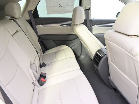 New 2025 Cadillac XT5 Premium Luxury w/ Technology Package image 18