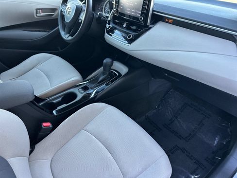 Used 2020 Toyota Corolla LE w/ LE Convenience Package FWD image 14