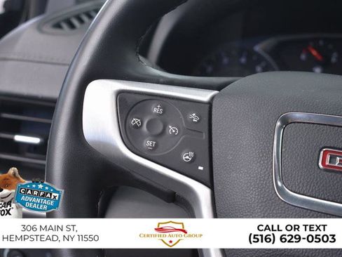 Used 2023 GMC Terrain SLT image 26