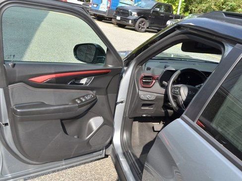 Used 2024 Chevrolet TrailBlazer RS image 15