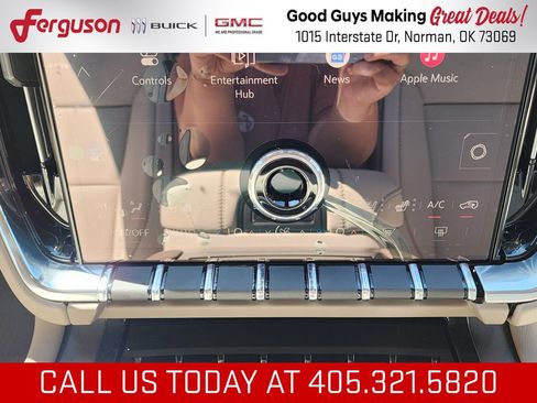 New 2026 GMC Yukon Denali w/ Denali Reserve Package AWD/4WD image 33