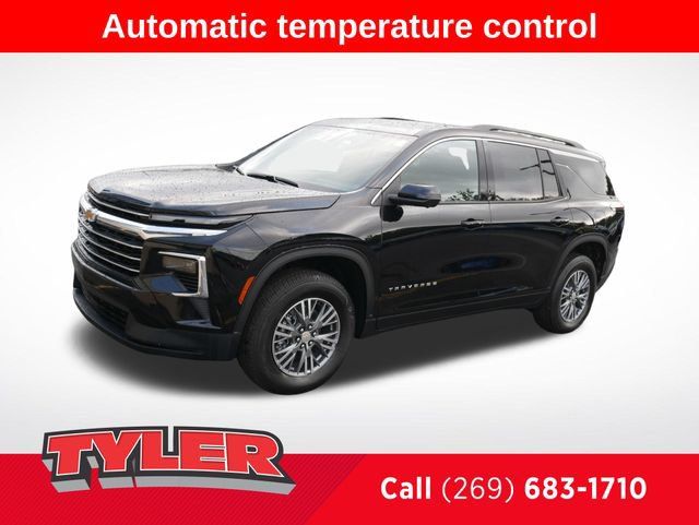 New 2026 Chevrolet Traverse LT w/ Driver Confidence Package AWD/4WD image 3
