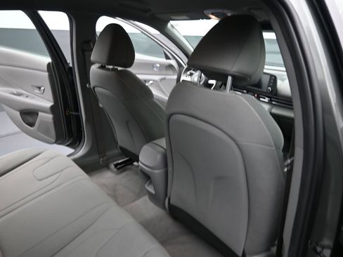 Certified 2025 Hyundai Elantra Sport image 30