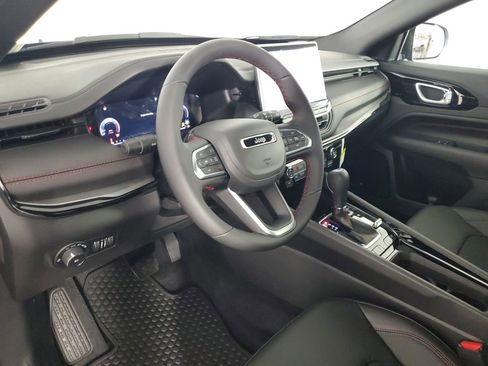 New 2026 Jeep Compass Trailhawk image 12