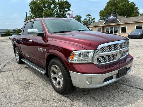 Used 2017 RAM 1500 Laramie w/ Convenience Group AWD/4WD image 1