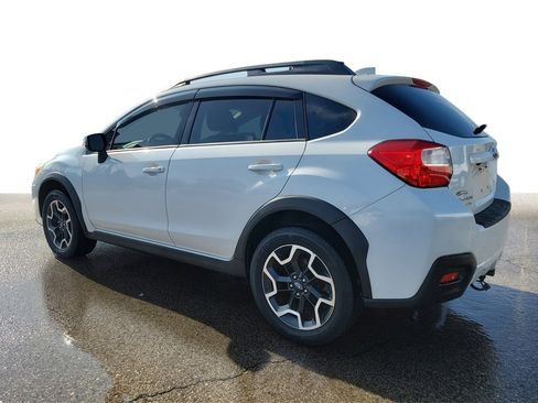 Used 2017 Subaru Crosstrek 2.0i Limited image 3